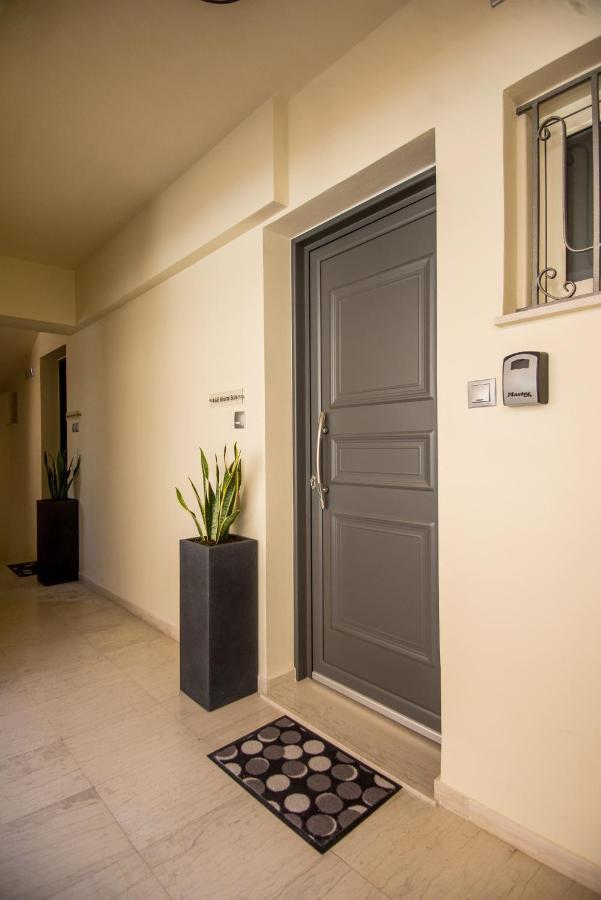 A & B Minimal Suite With Sea View In Argostoli Exterior foto